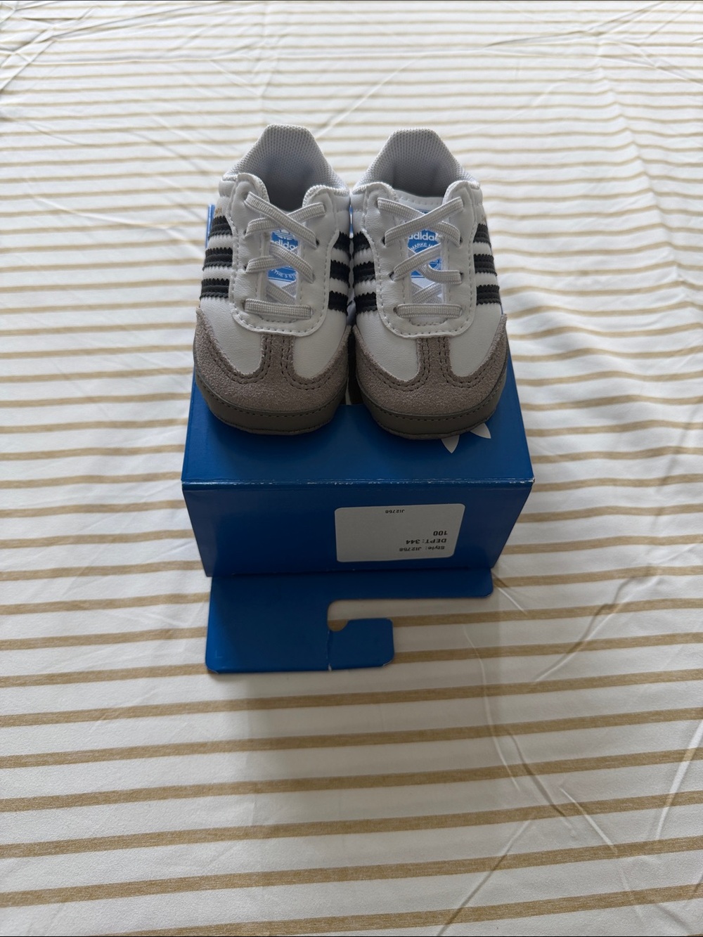 adidas samba White and Black with Three Stripes size 2c